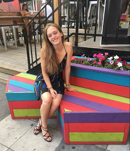 Meet your Posher, Joselle